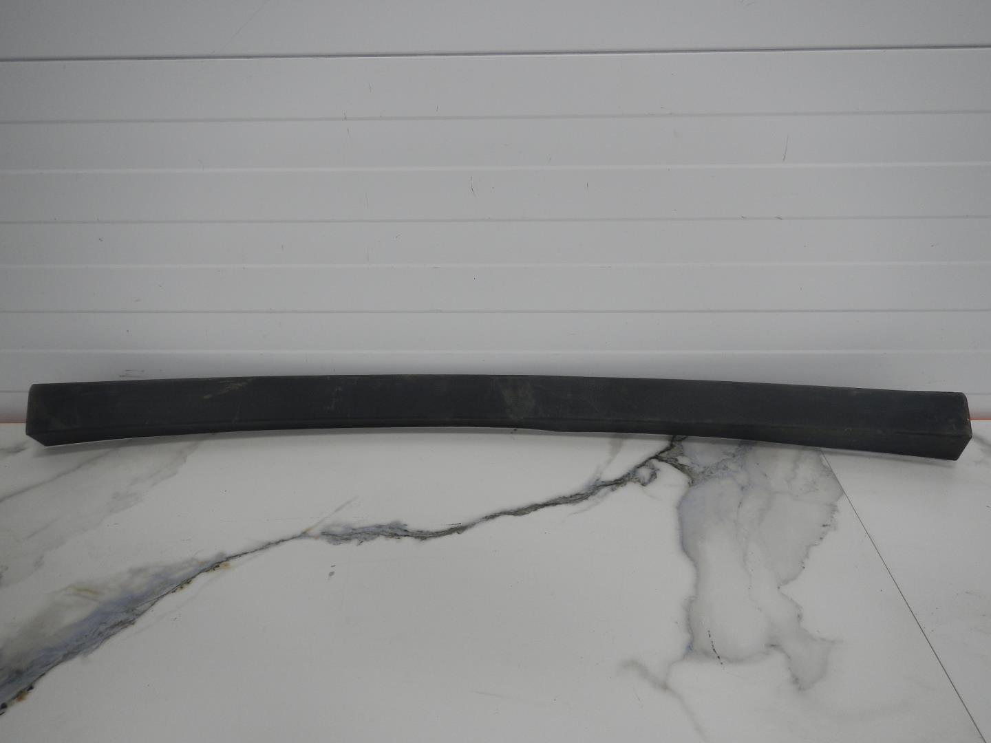 Обшивка двери багажника