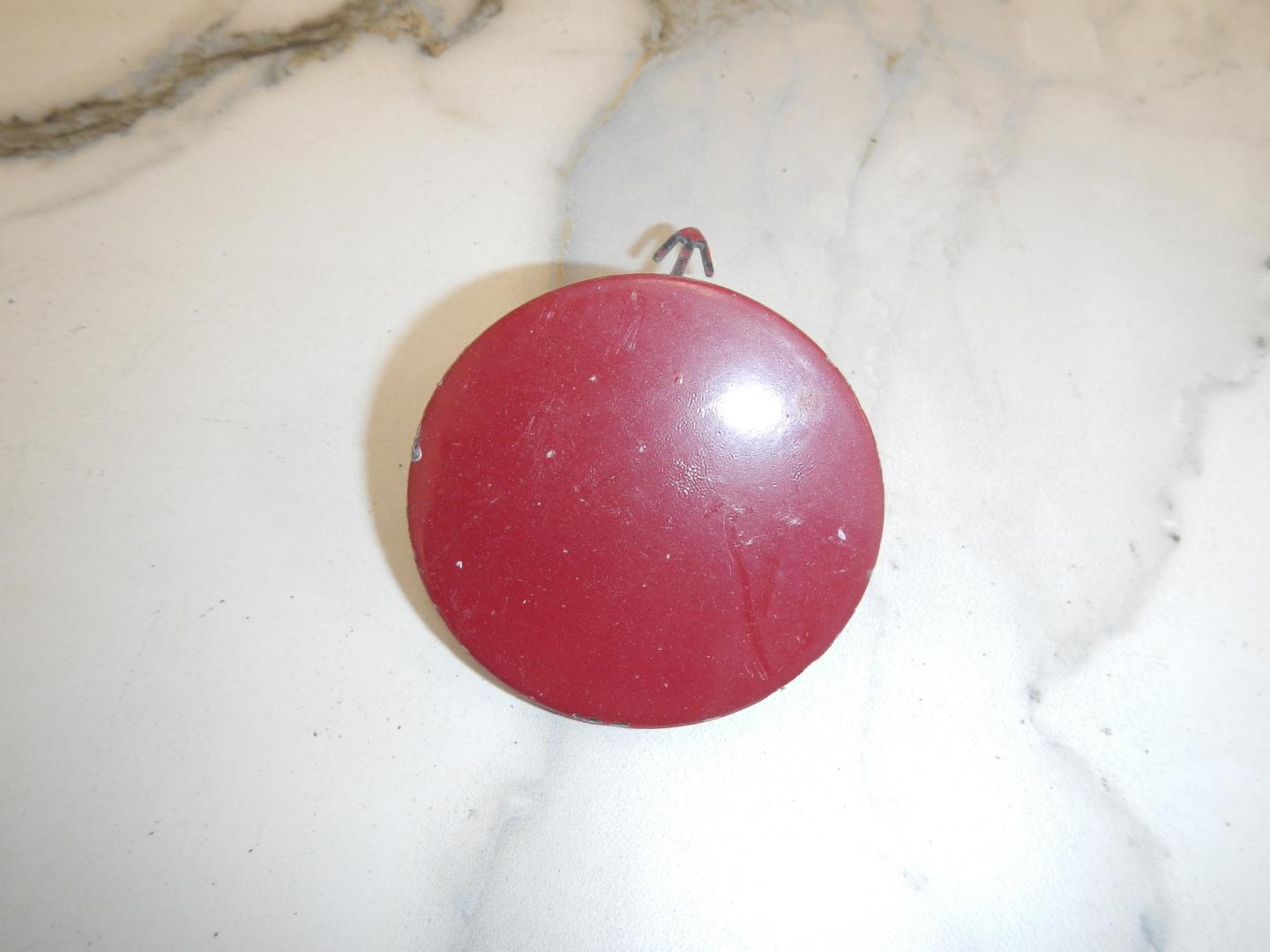 Заглушка буксировочного крюка