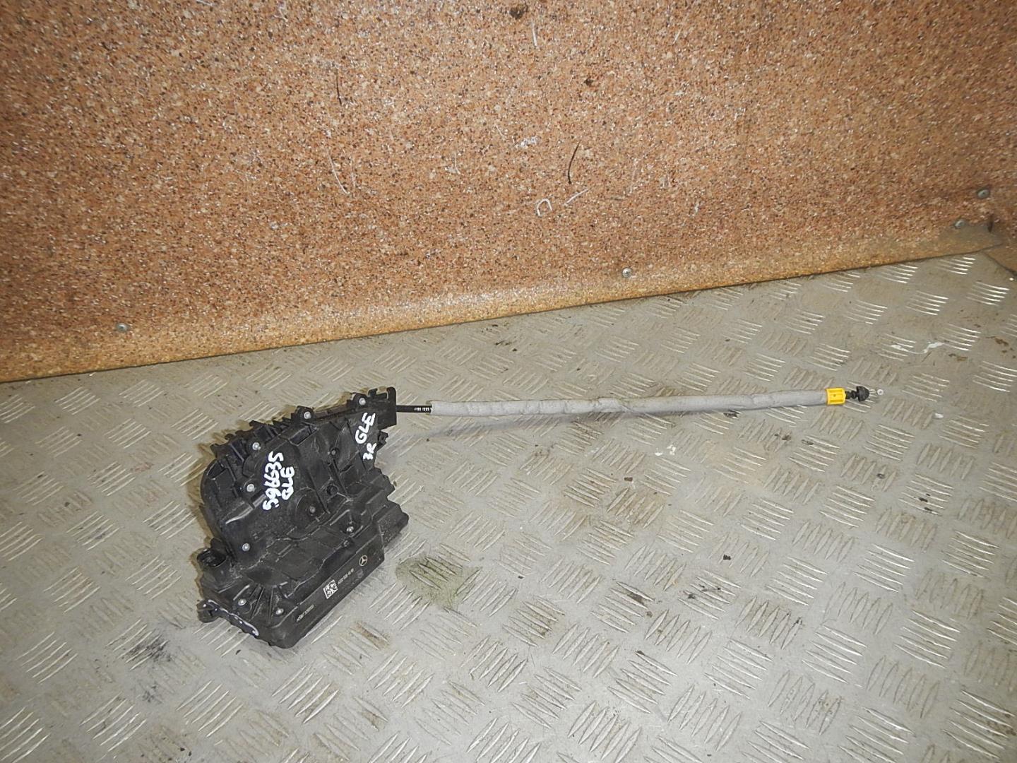 Замок двери задней правой