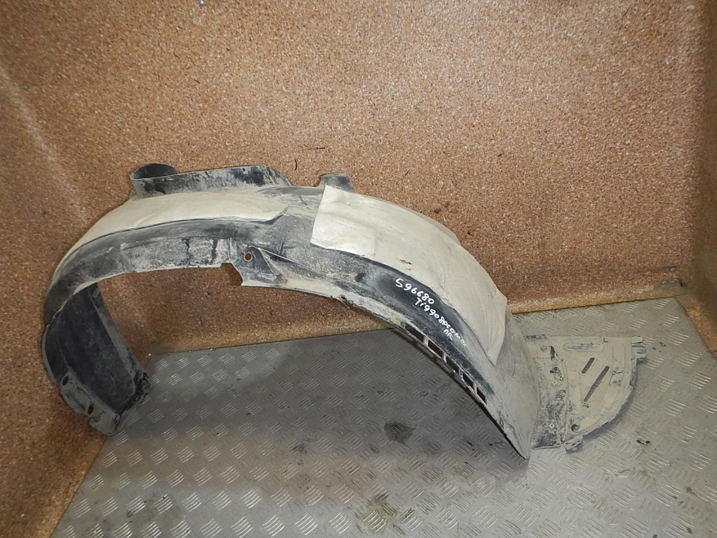 Локер передний правый