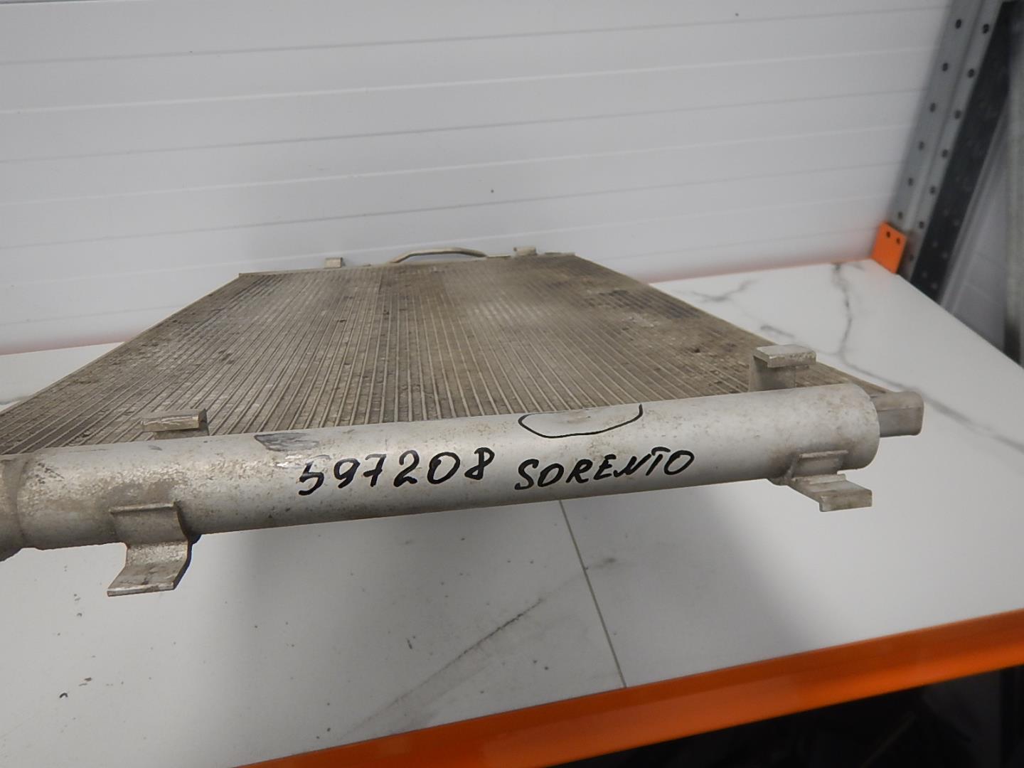 Радиатор кондиционера / конденсер