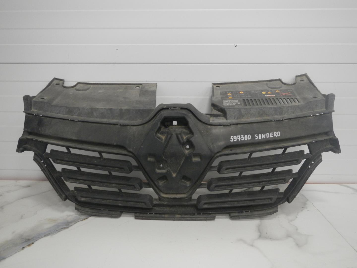 Решетка радиатора