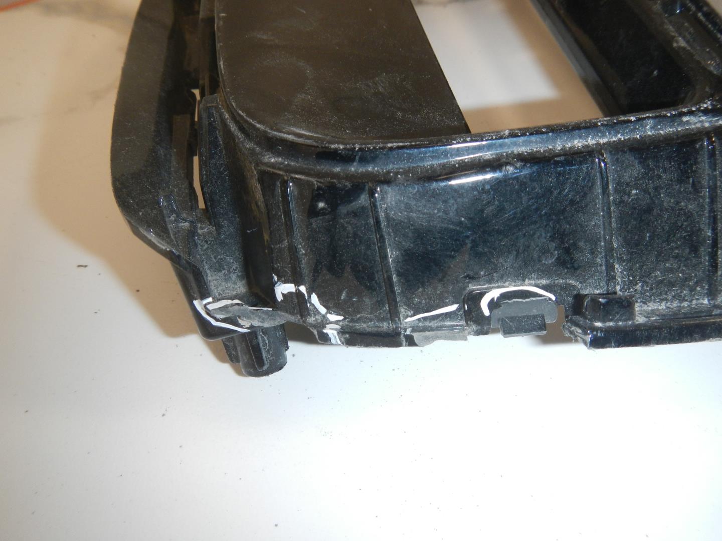 Решетка в бампер правая