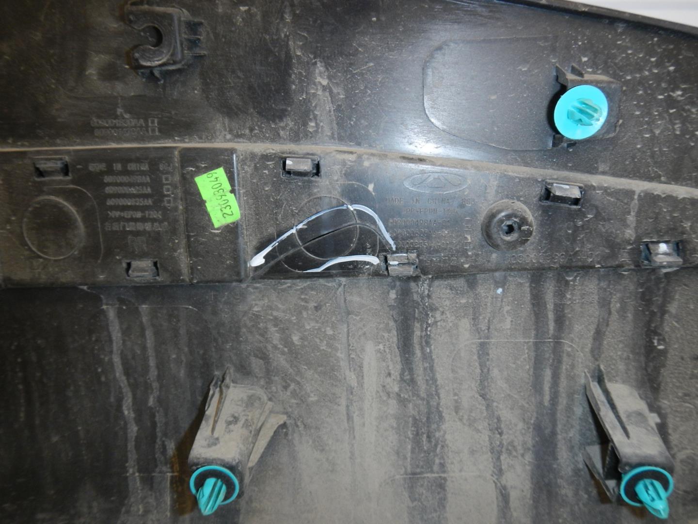 Молдинг задней правой двери