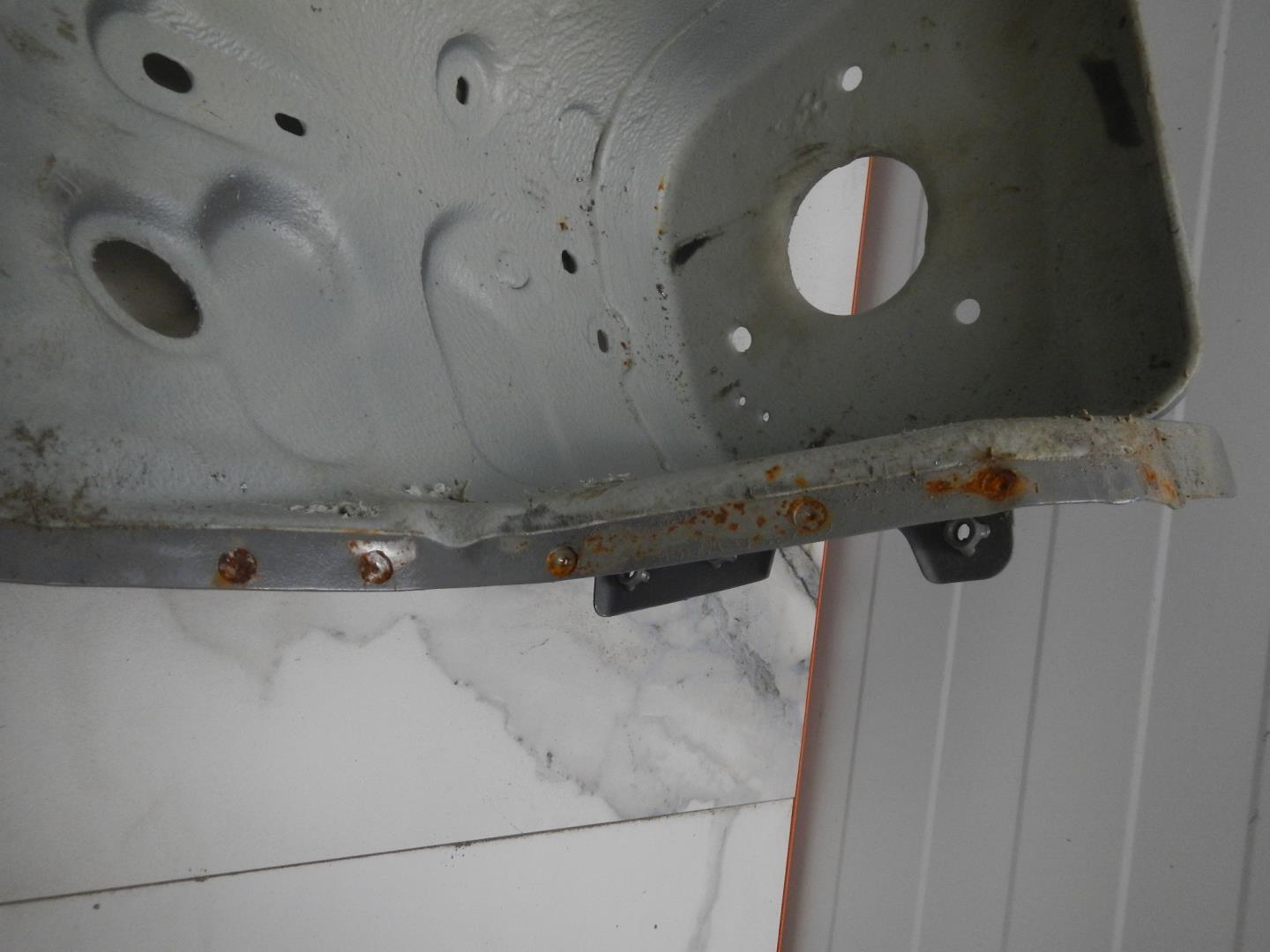 Лонжерон передний правый