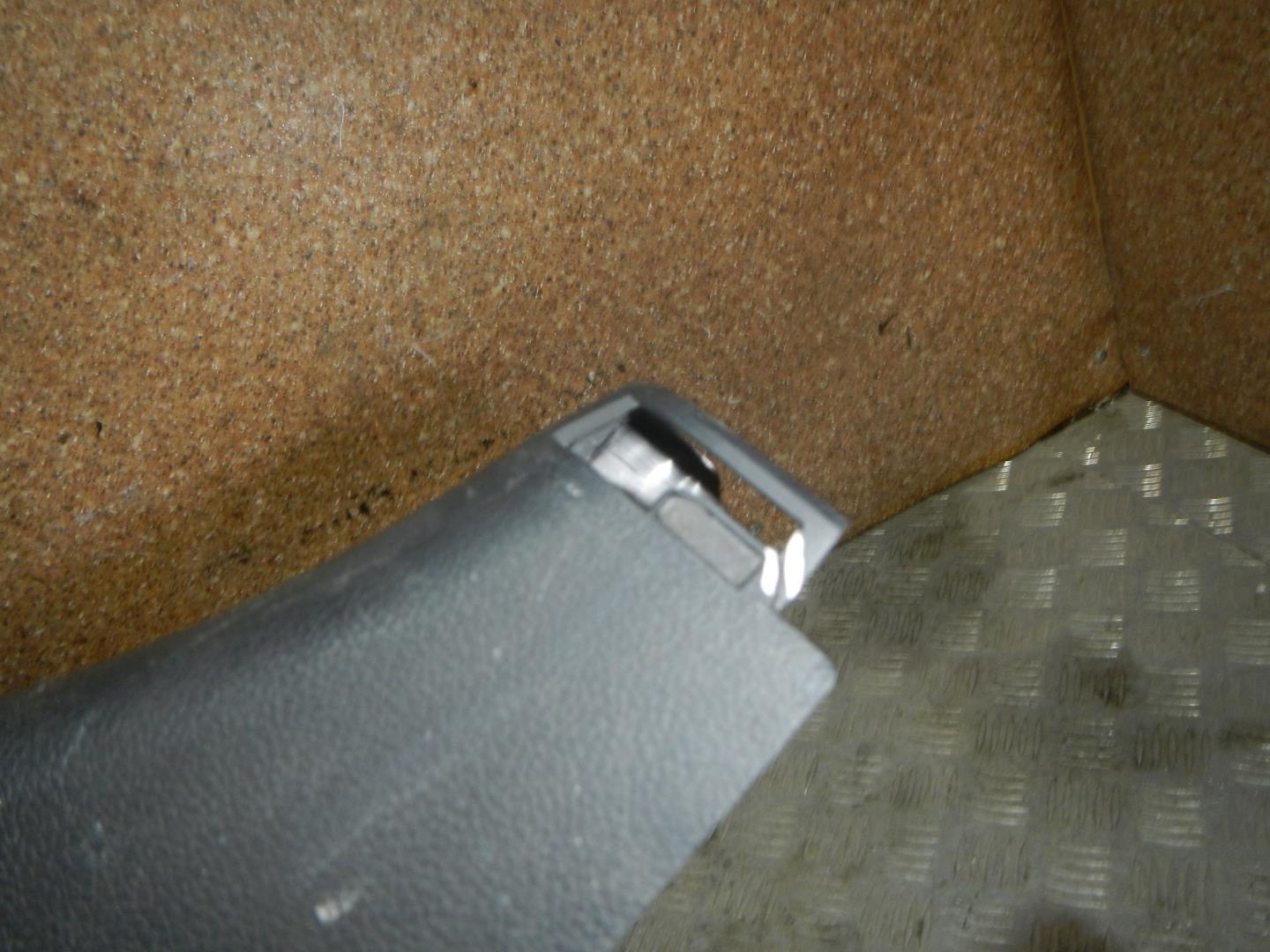 Обшивка стойки