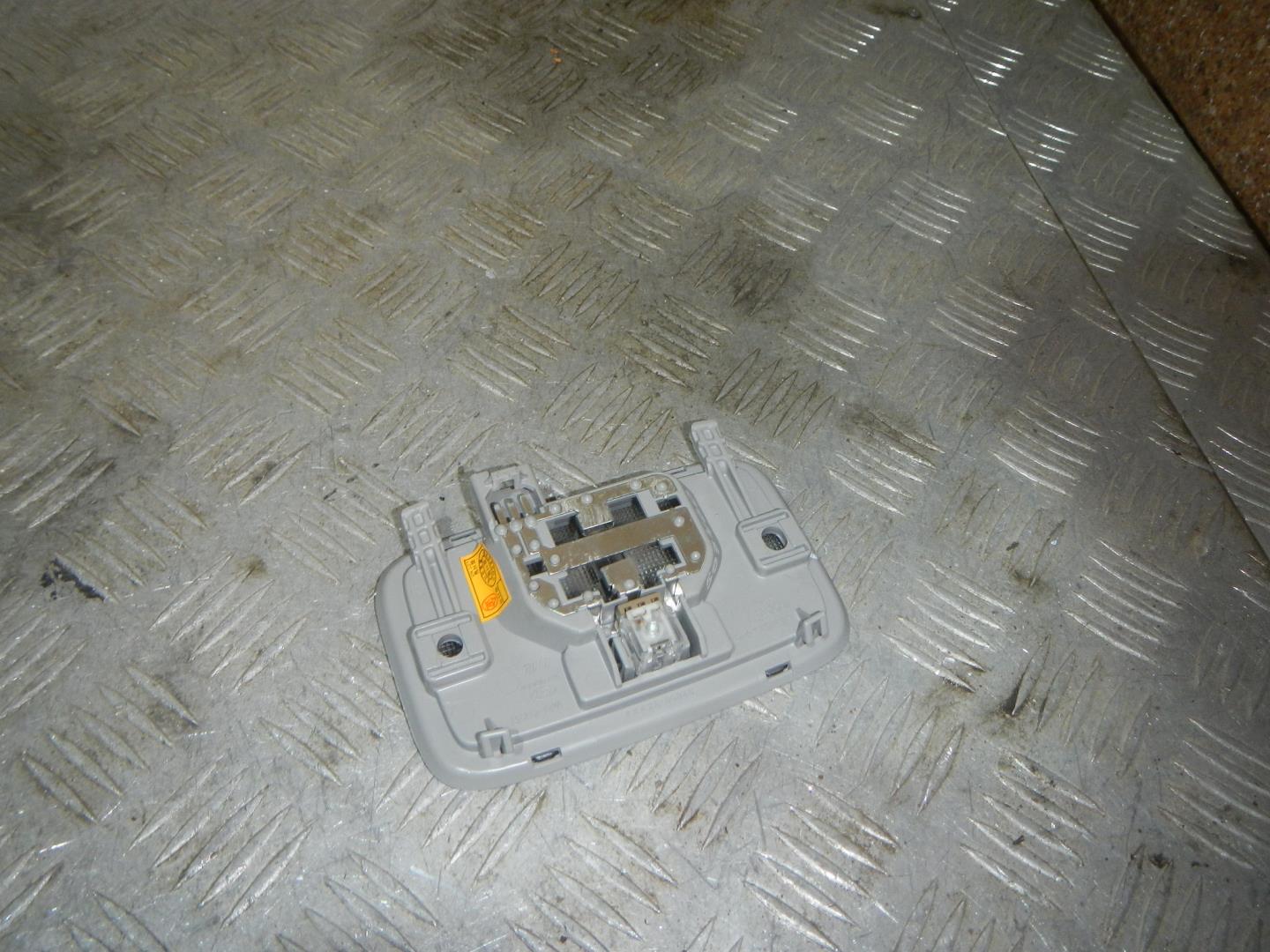 Плафон салонный