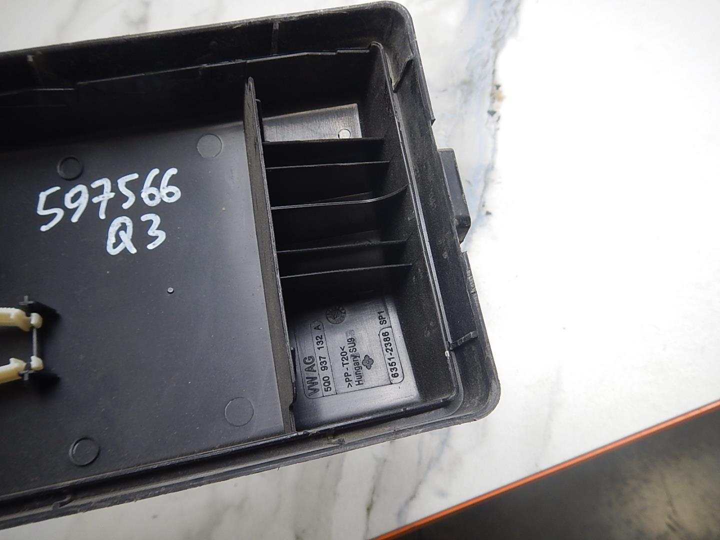 Корпус блока предохранителей