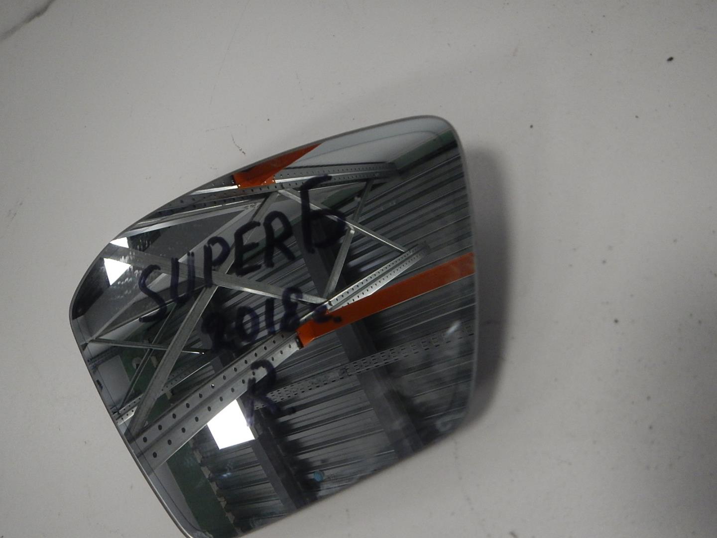 Стекло зеркала электрического правого