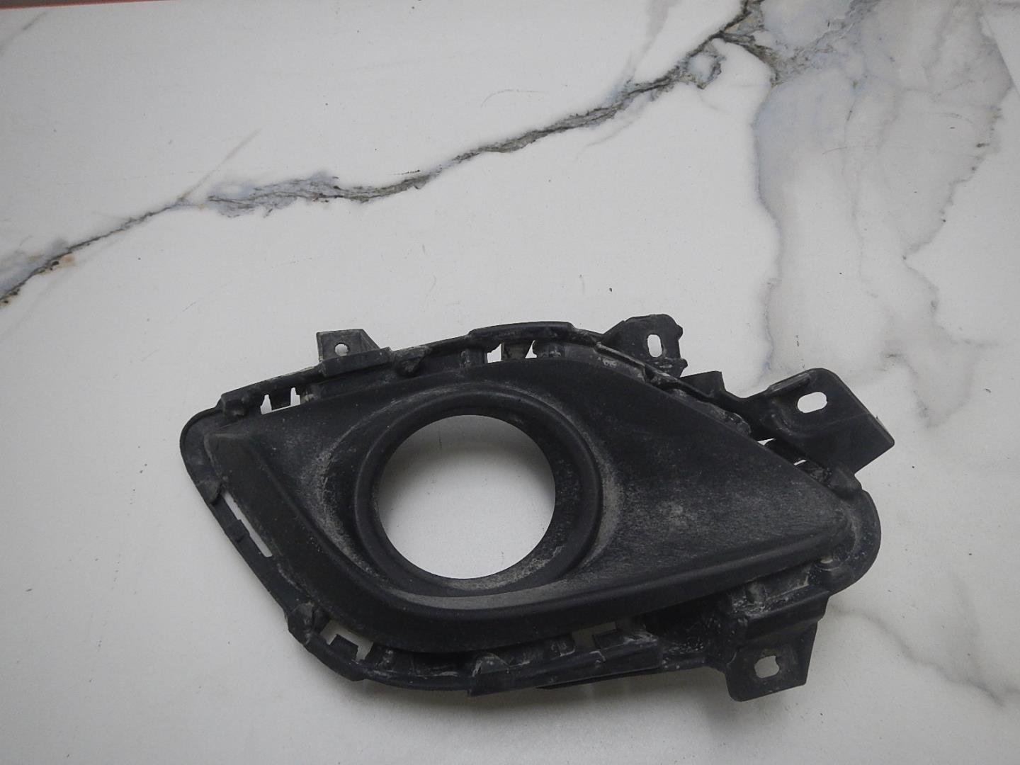 Решетка в бампер левая