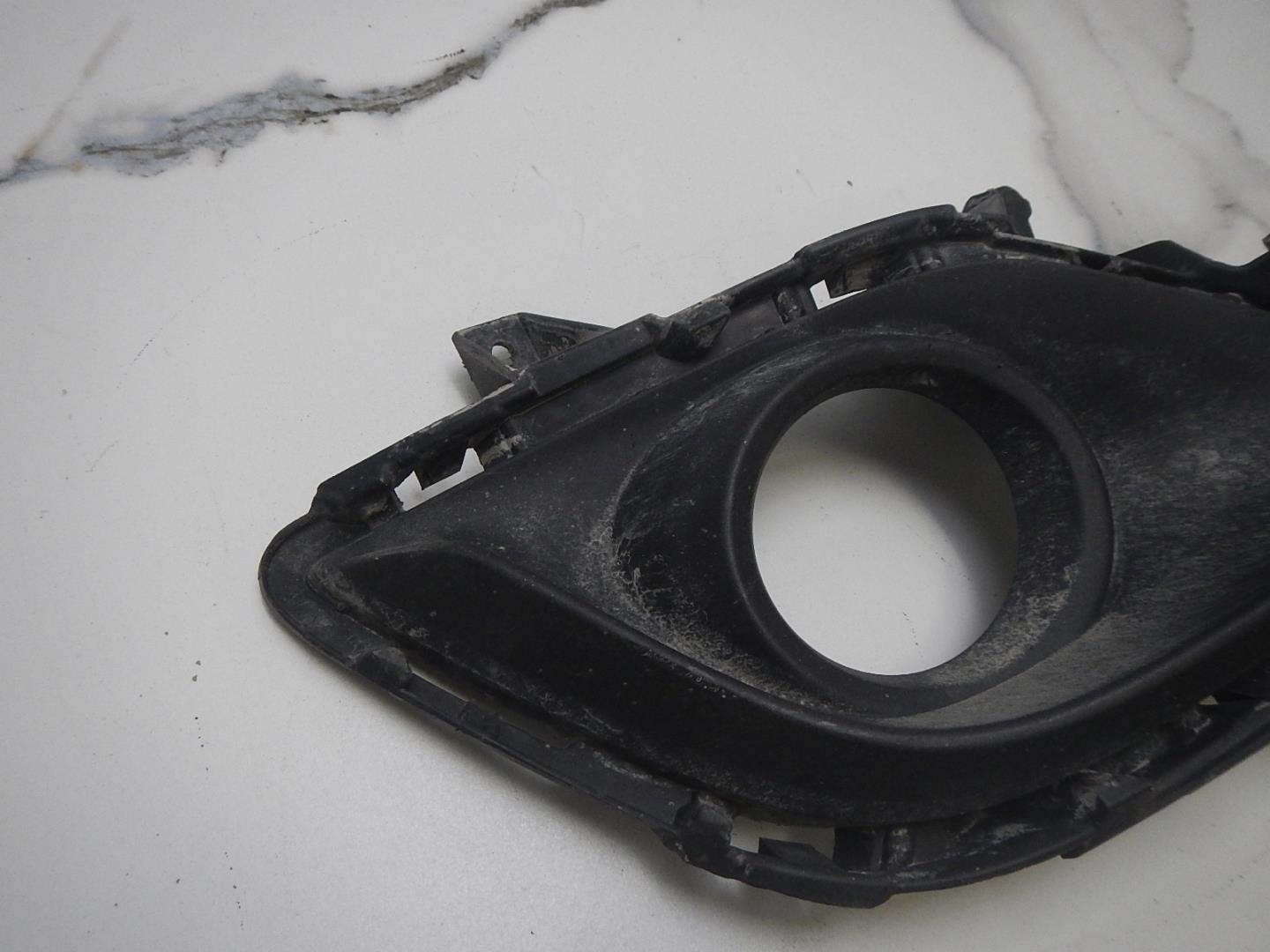 Решетка в бампер левая