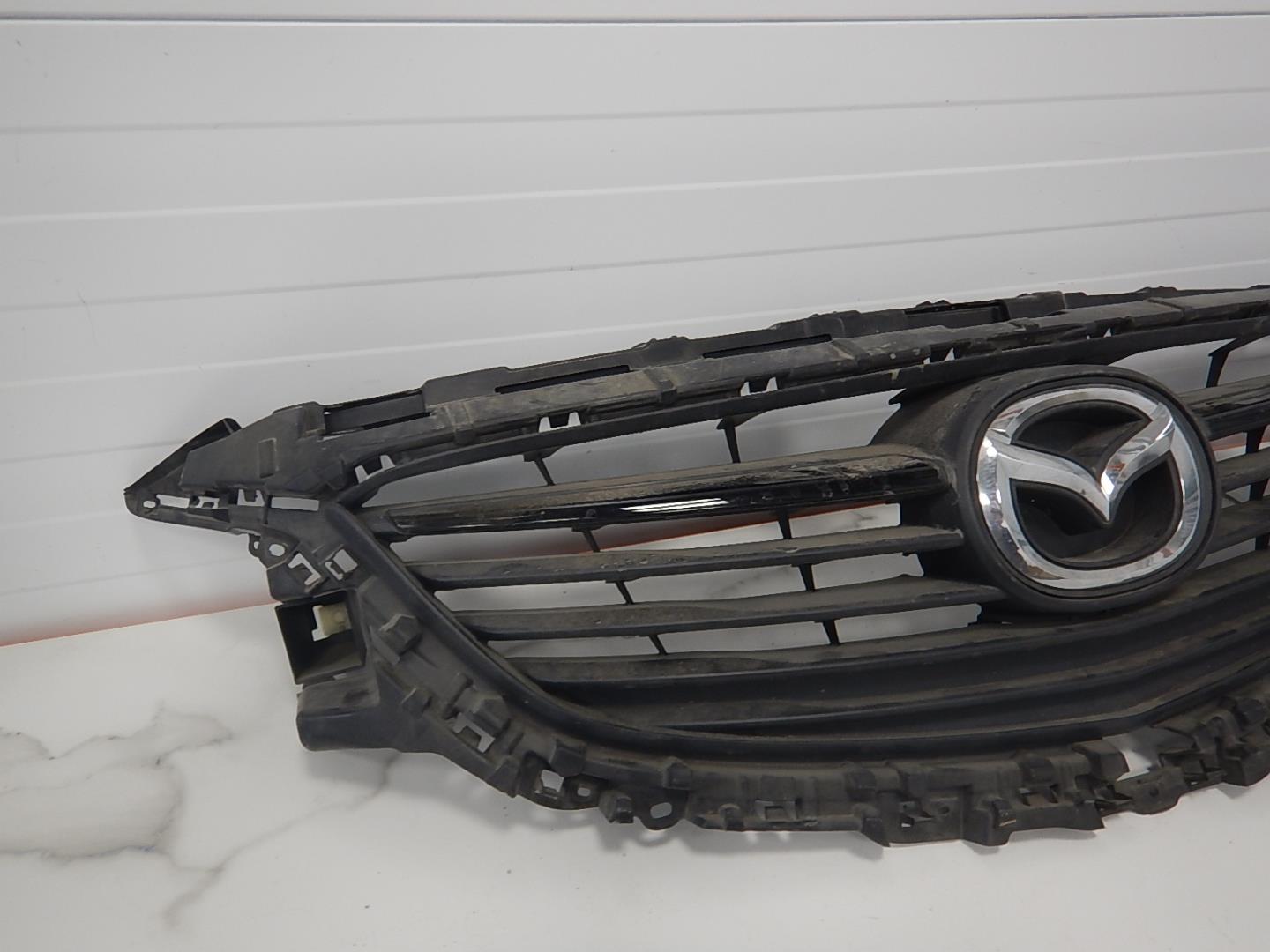 Решетка радиатора