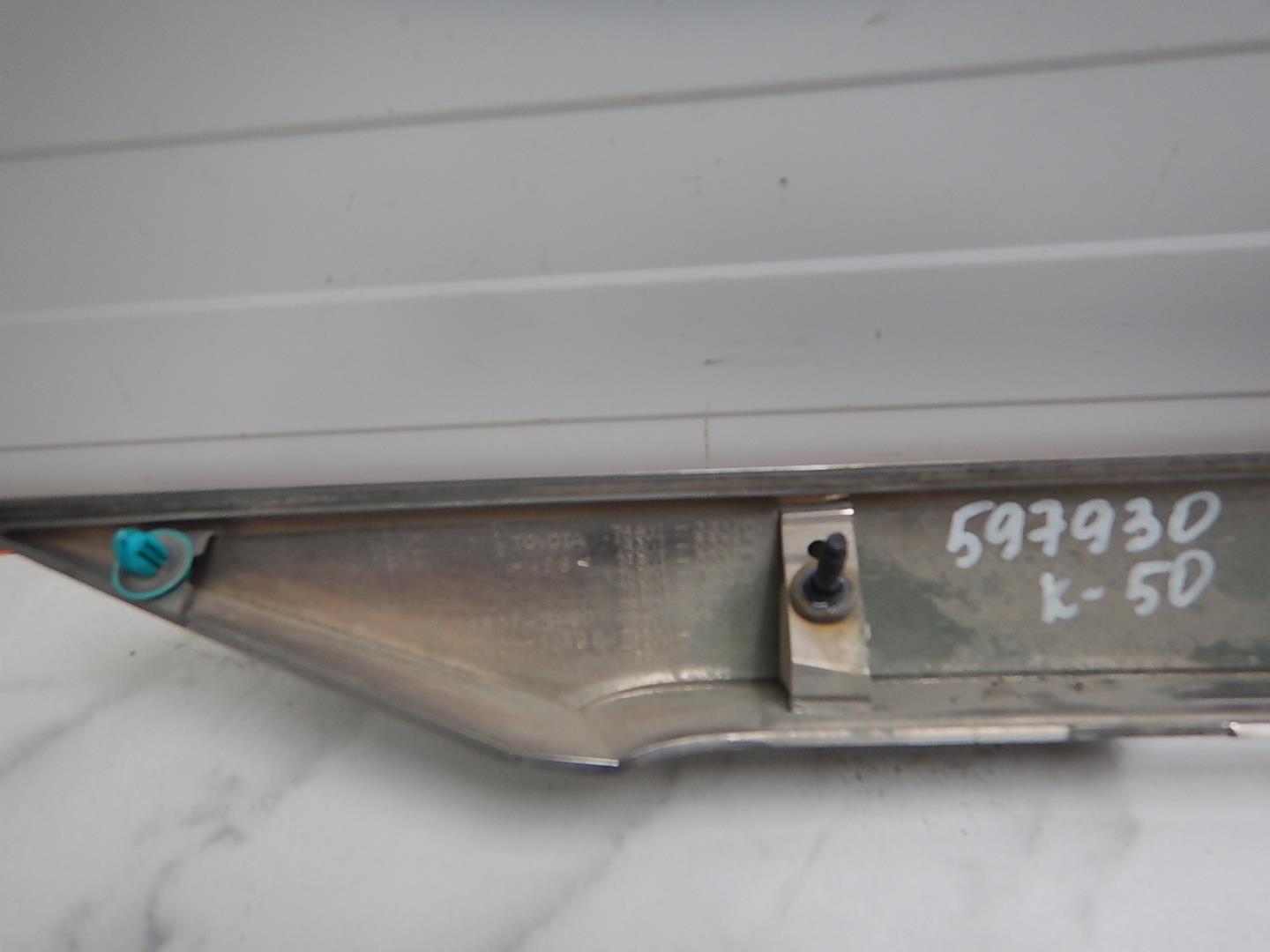 Накладка двери багажника