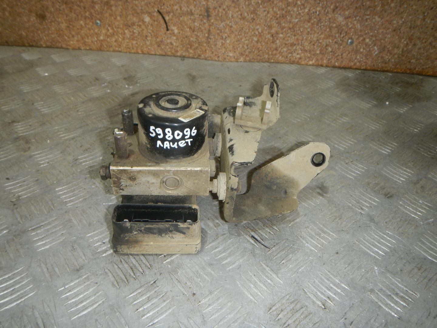 Блок ABS (насос)