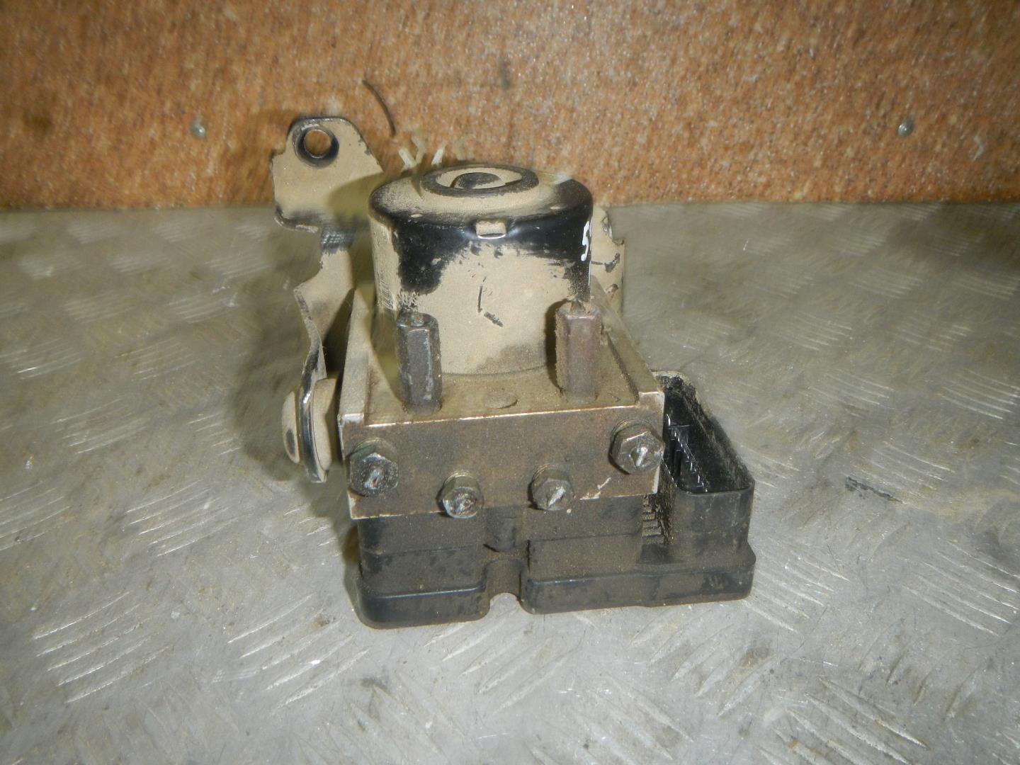 Блок ABS (насос)