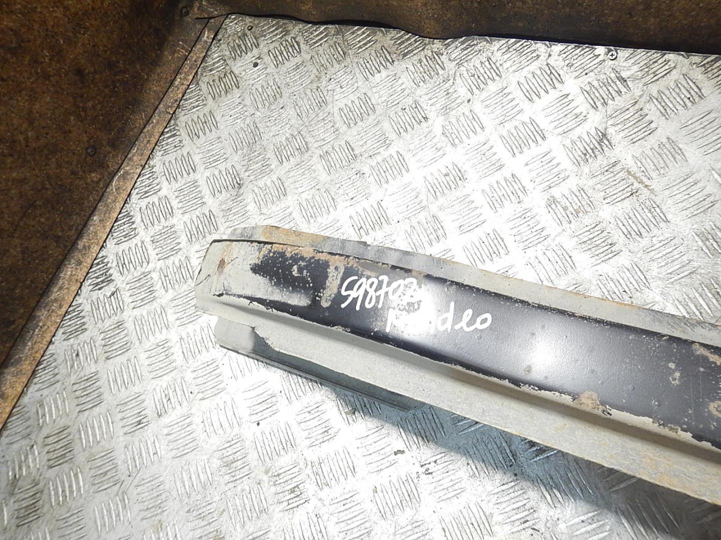 Усилитель заднего бампера