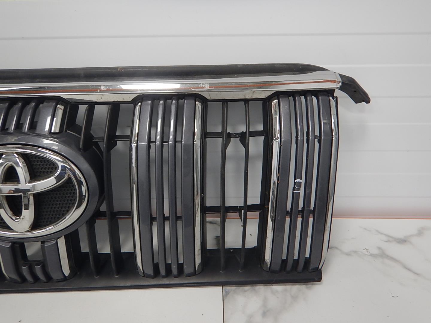 Решетка радиатора