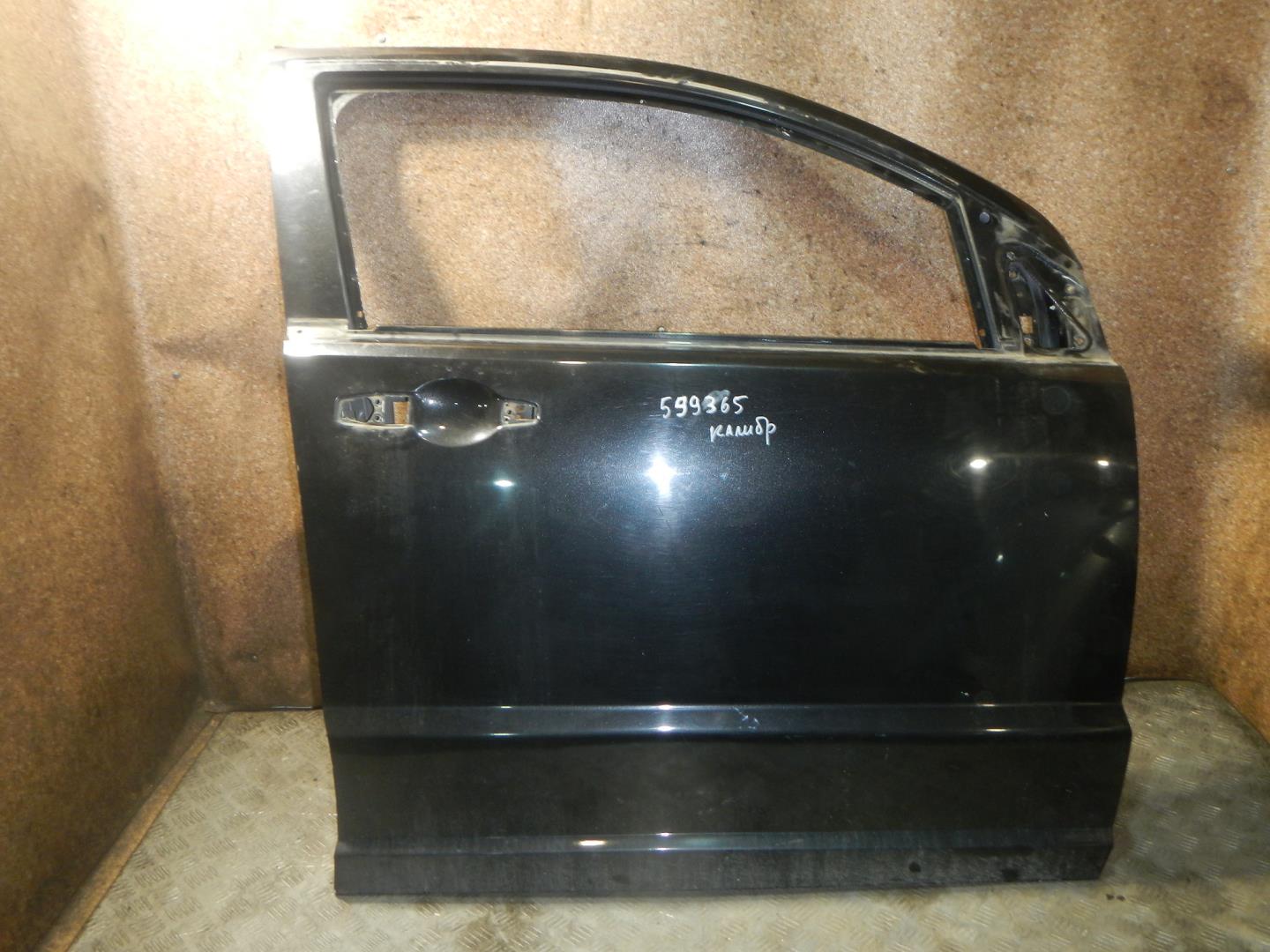 Дверь передняя правая