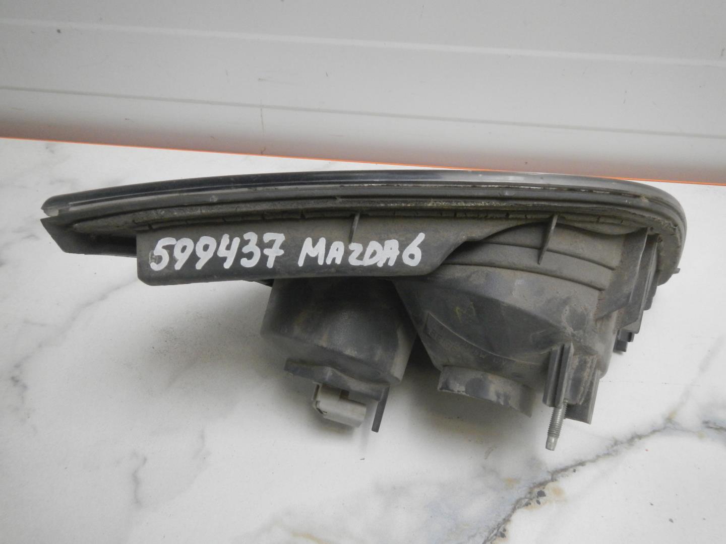 Фонарь задний внутренний правый