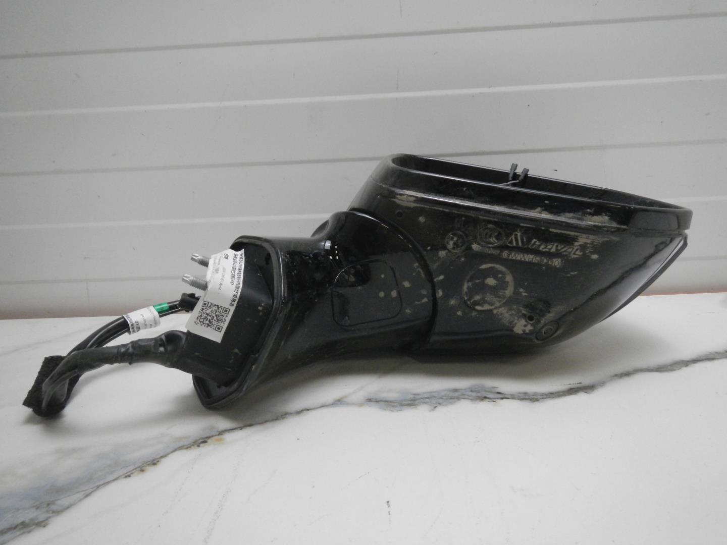 Зеркало правое электрическое