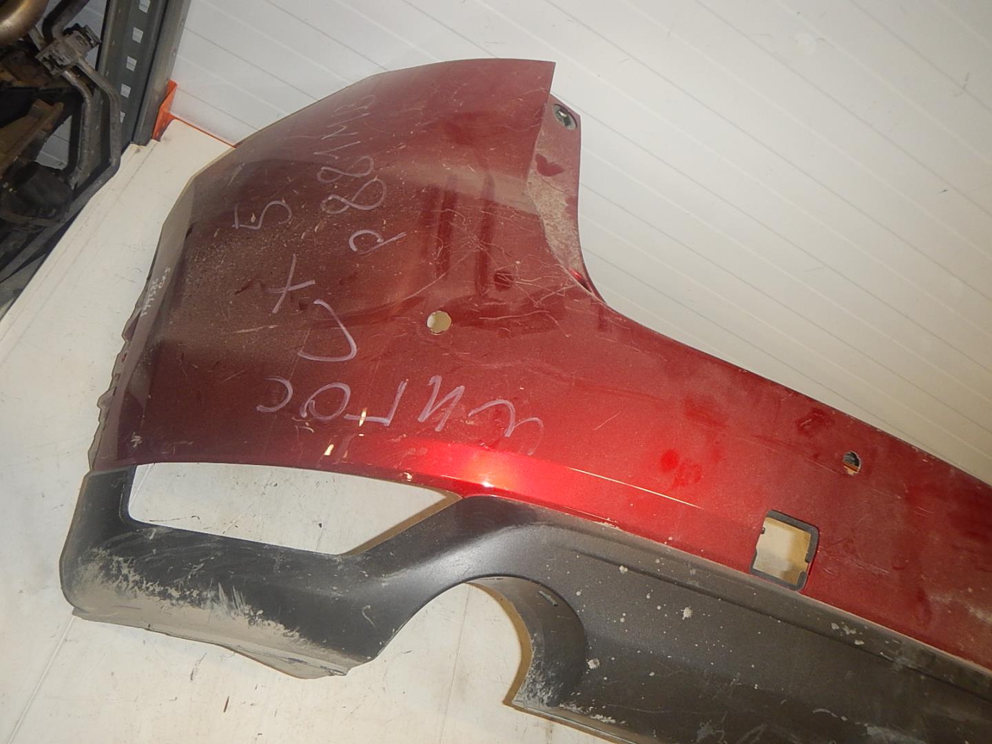 Бампер задний