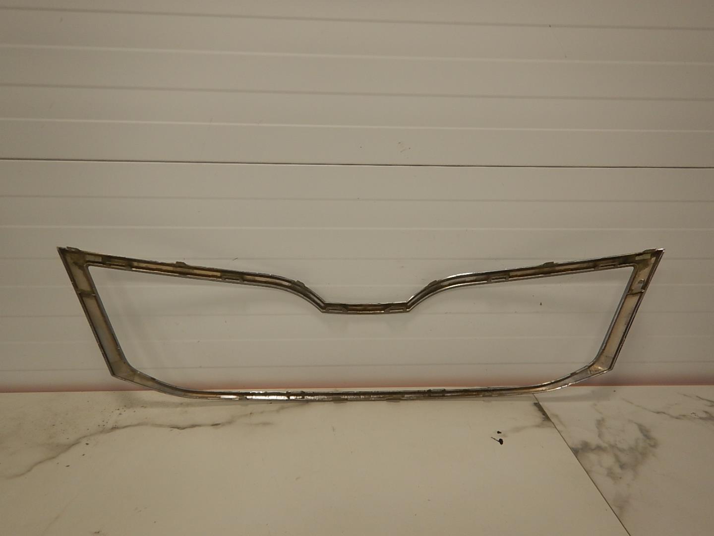 Накладка на решетку радиатора