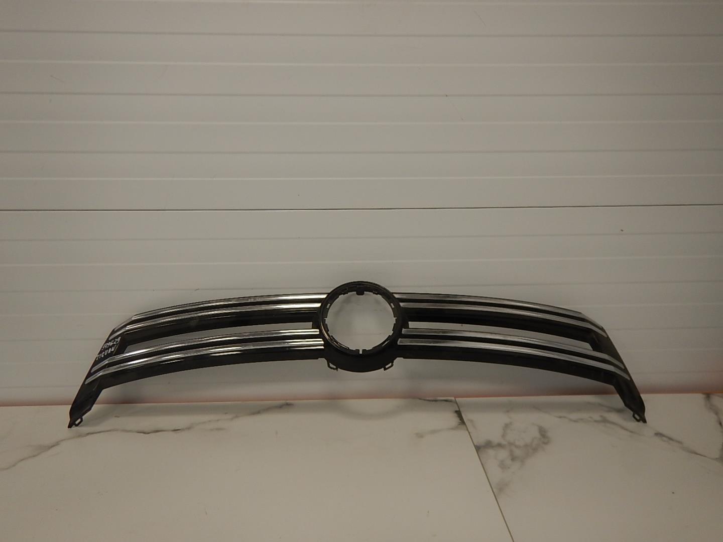 Накладка на решетку радиатора