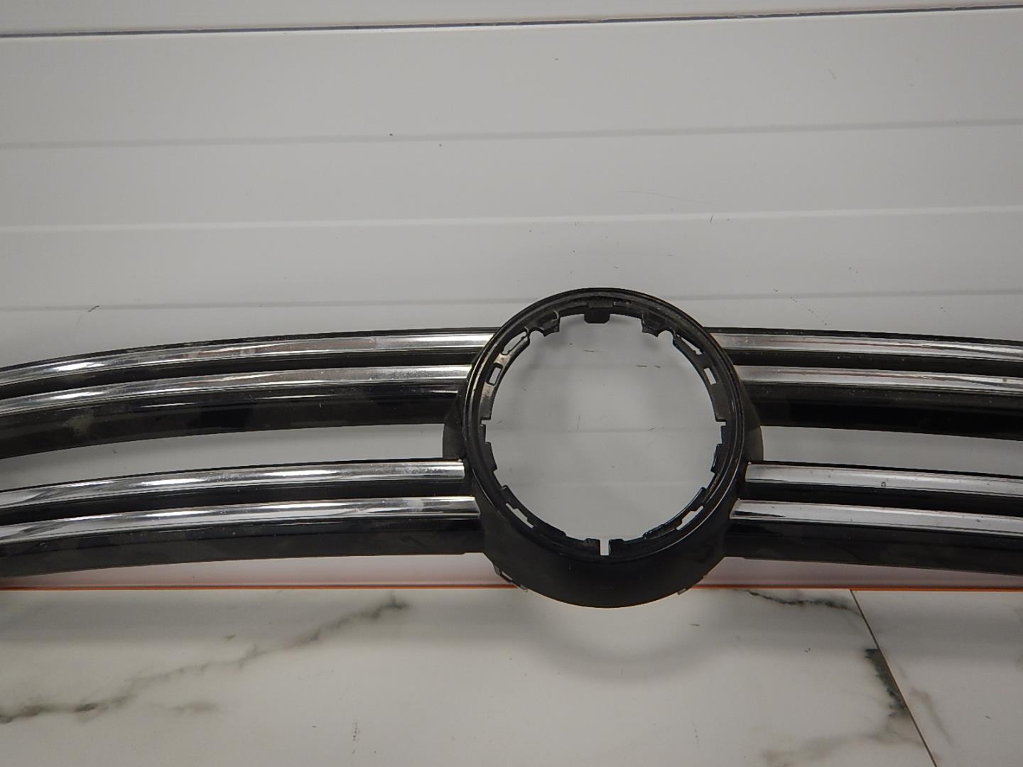 Накладка на решетку радиатора