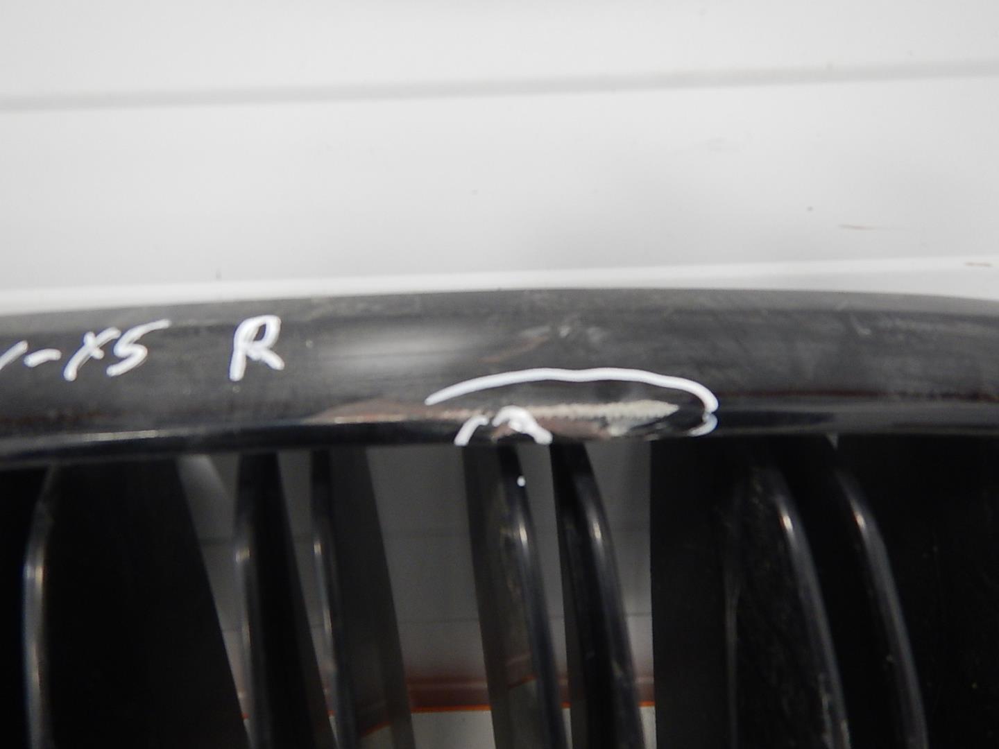 Решетка радиатора