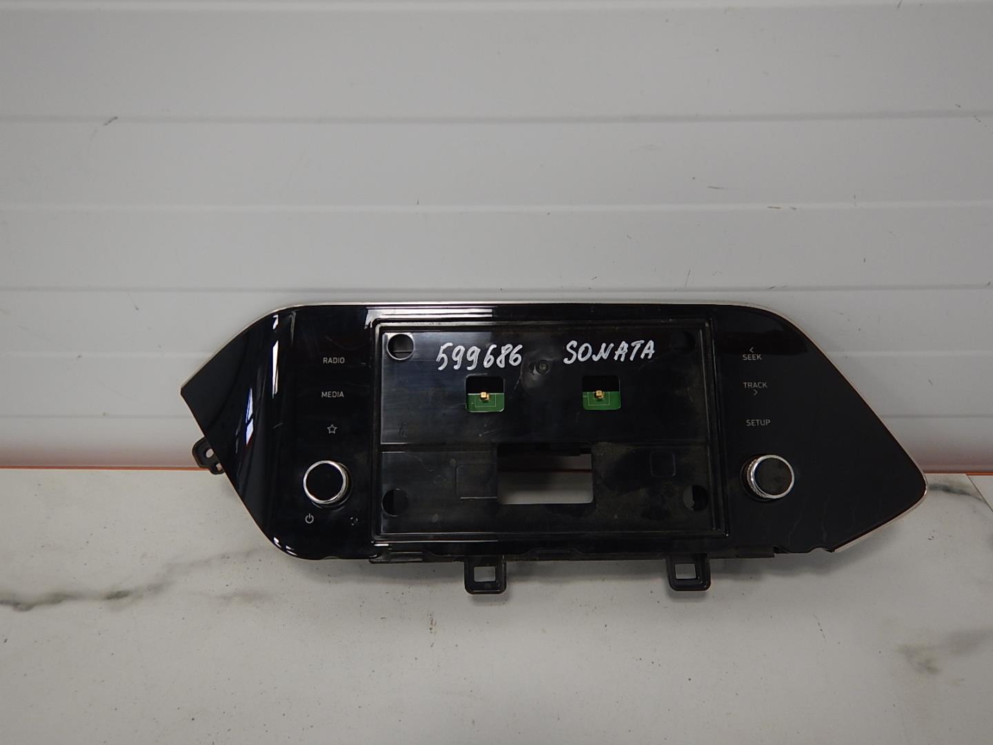 Рамка магнитолы