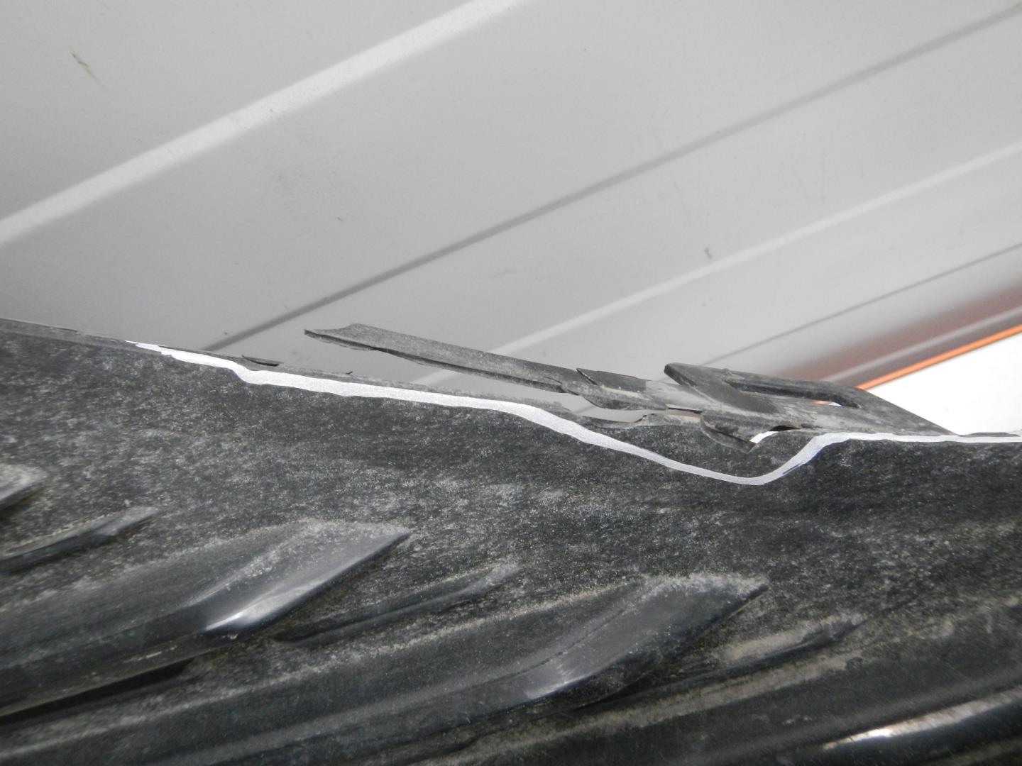 Решетка в бампер правая