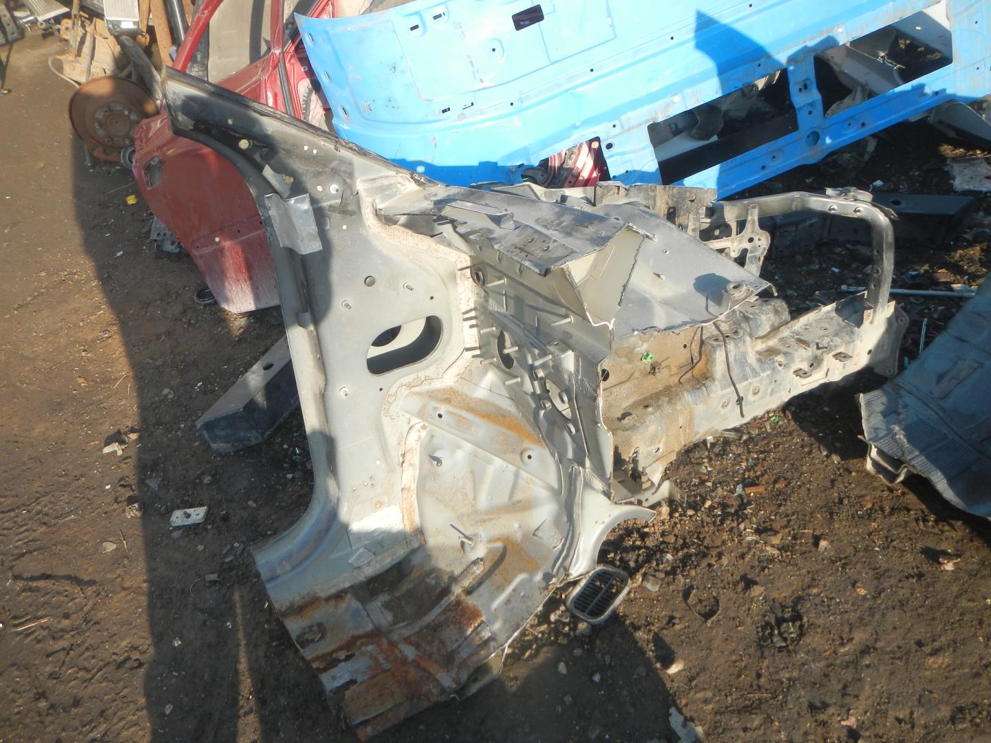 Лонжерон передний левый