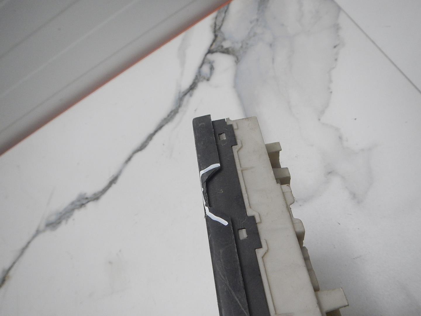 Блок предохранителей