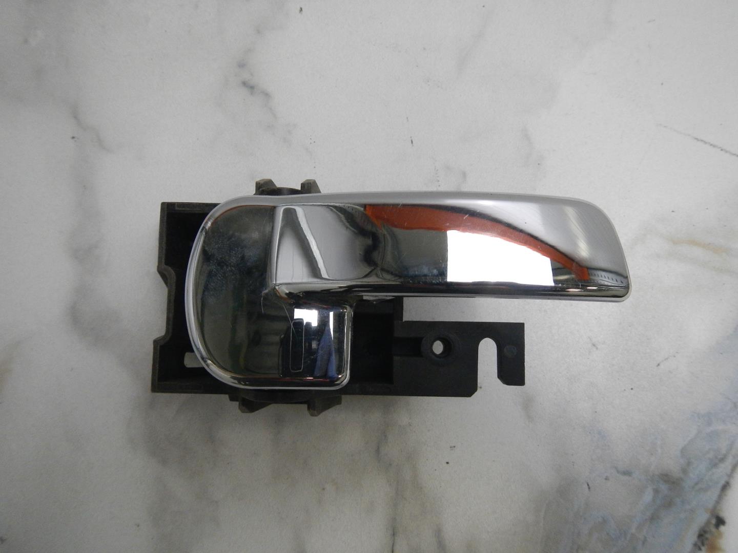 Ручка двери внутренняя правая