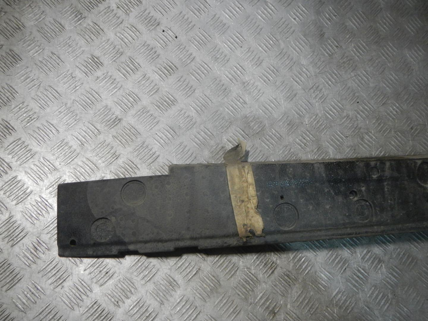 Наполнитель переднего бампера