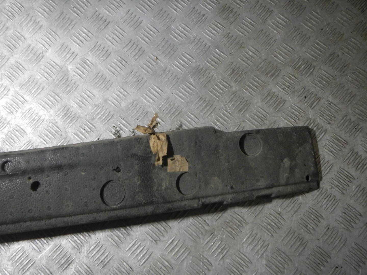 Наполнитель переднего бампера