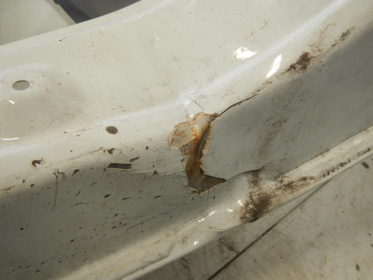 Дверь багажника