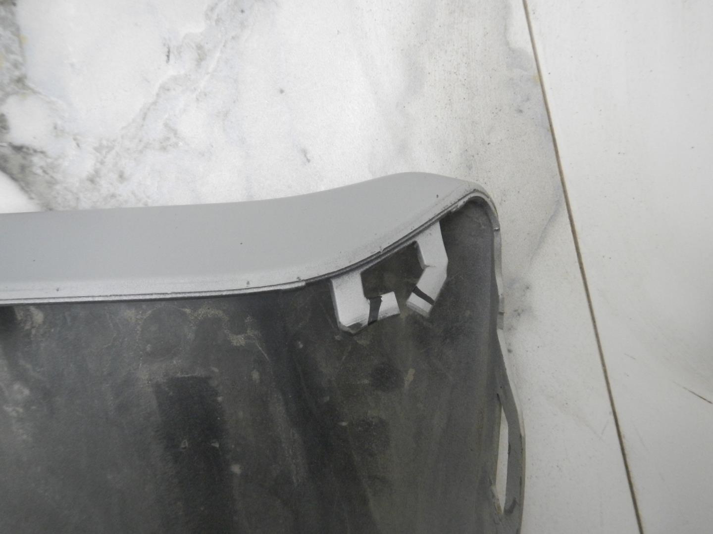 Накладка переднего бампера