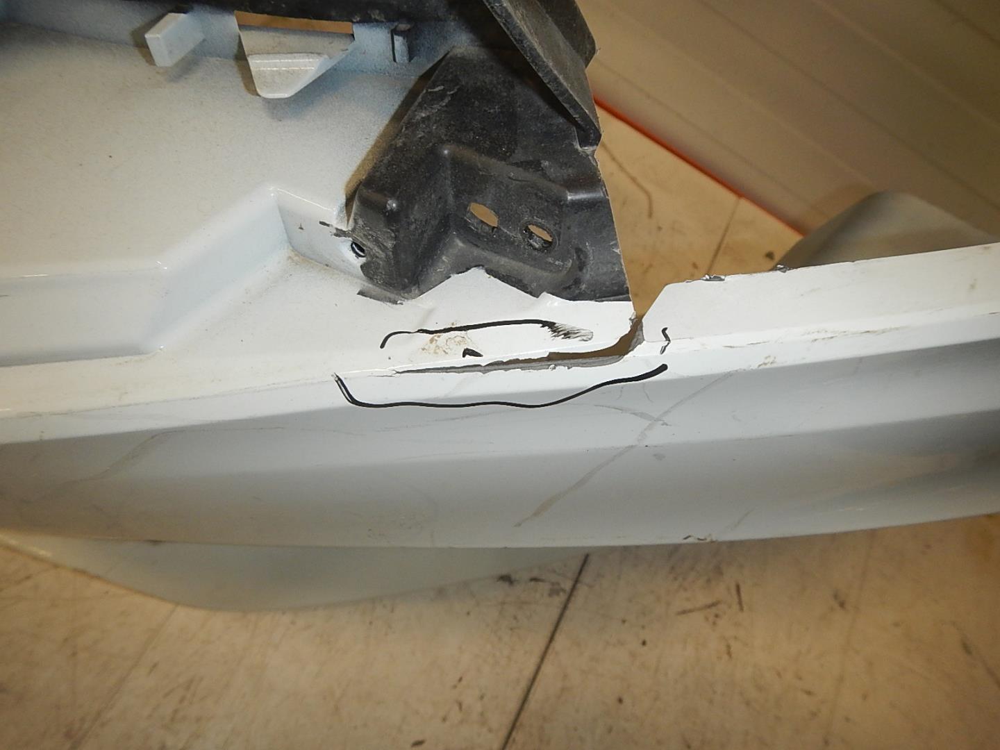 Бампер передний