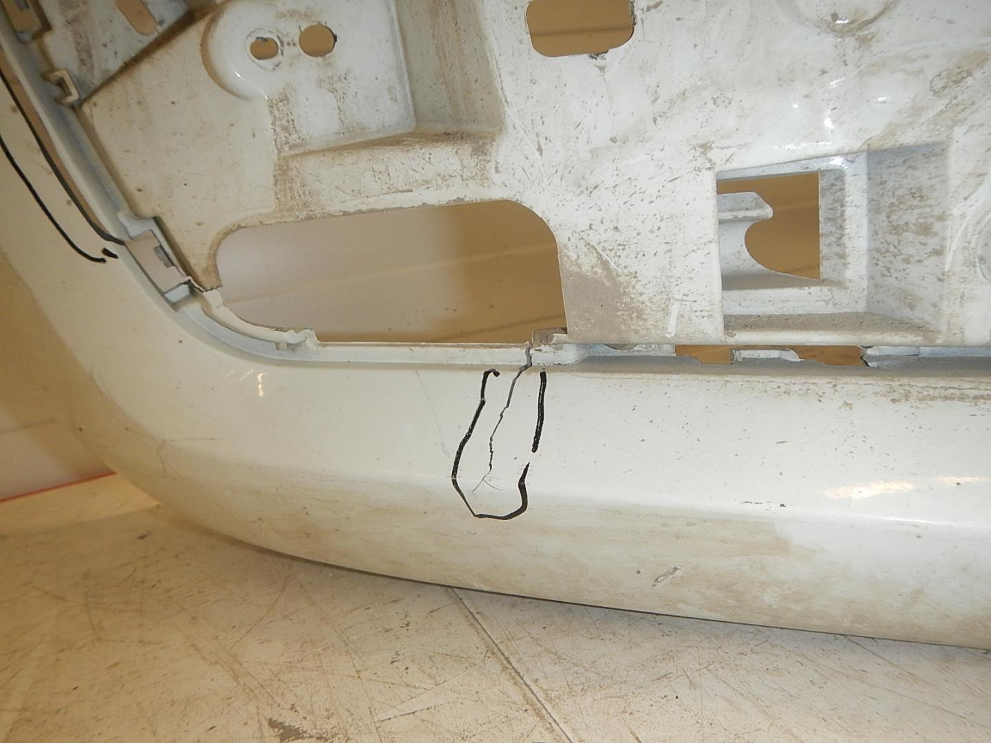 Бампер передний