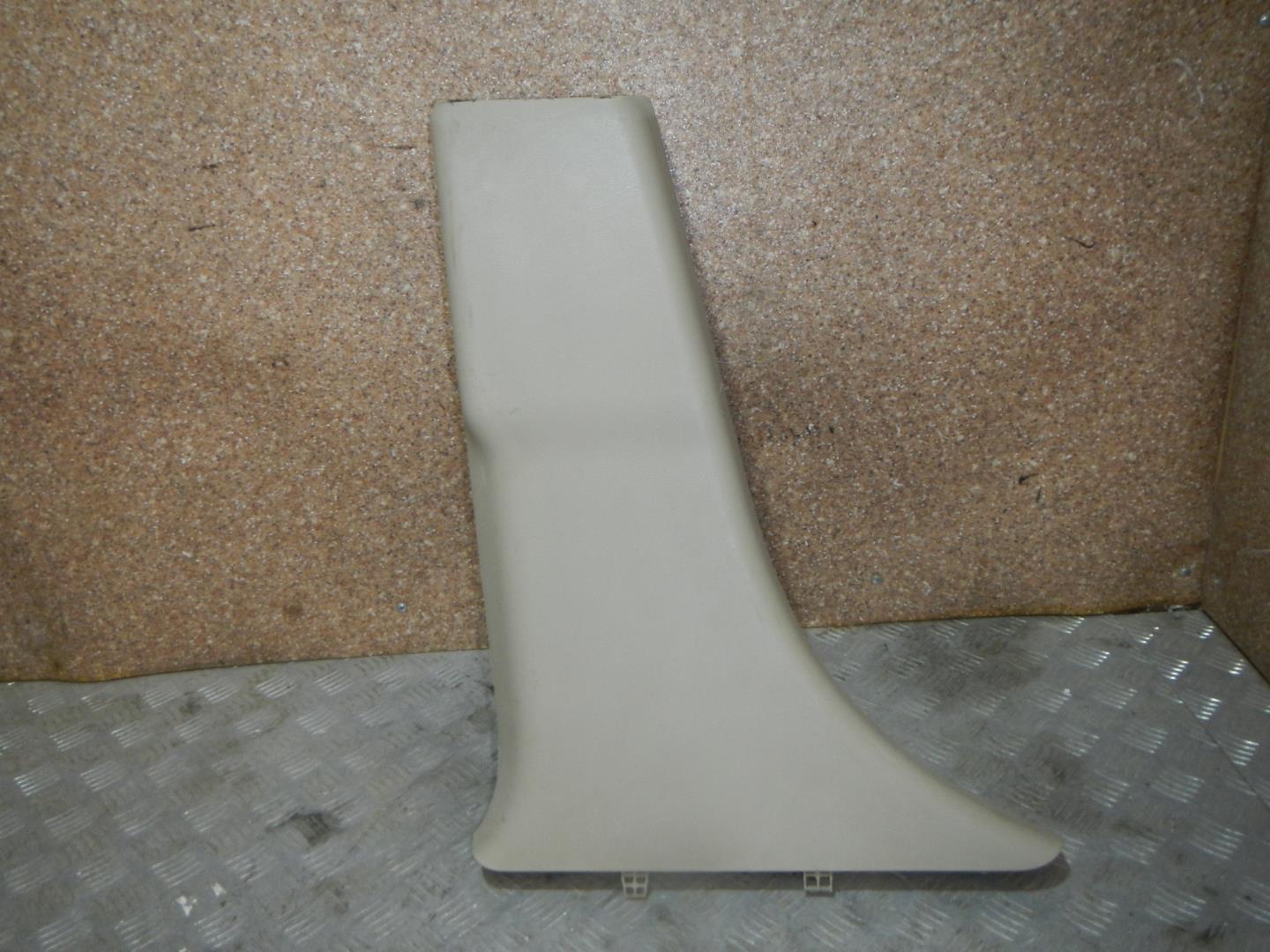 Обшивка стойки