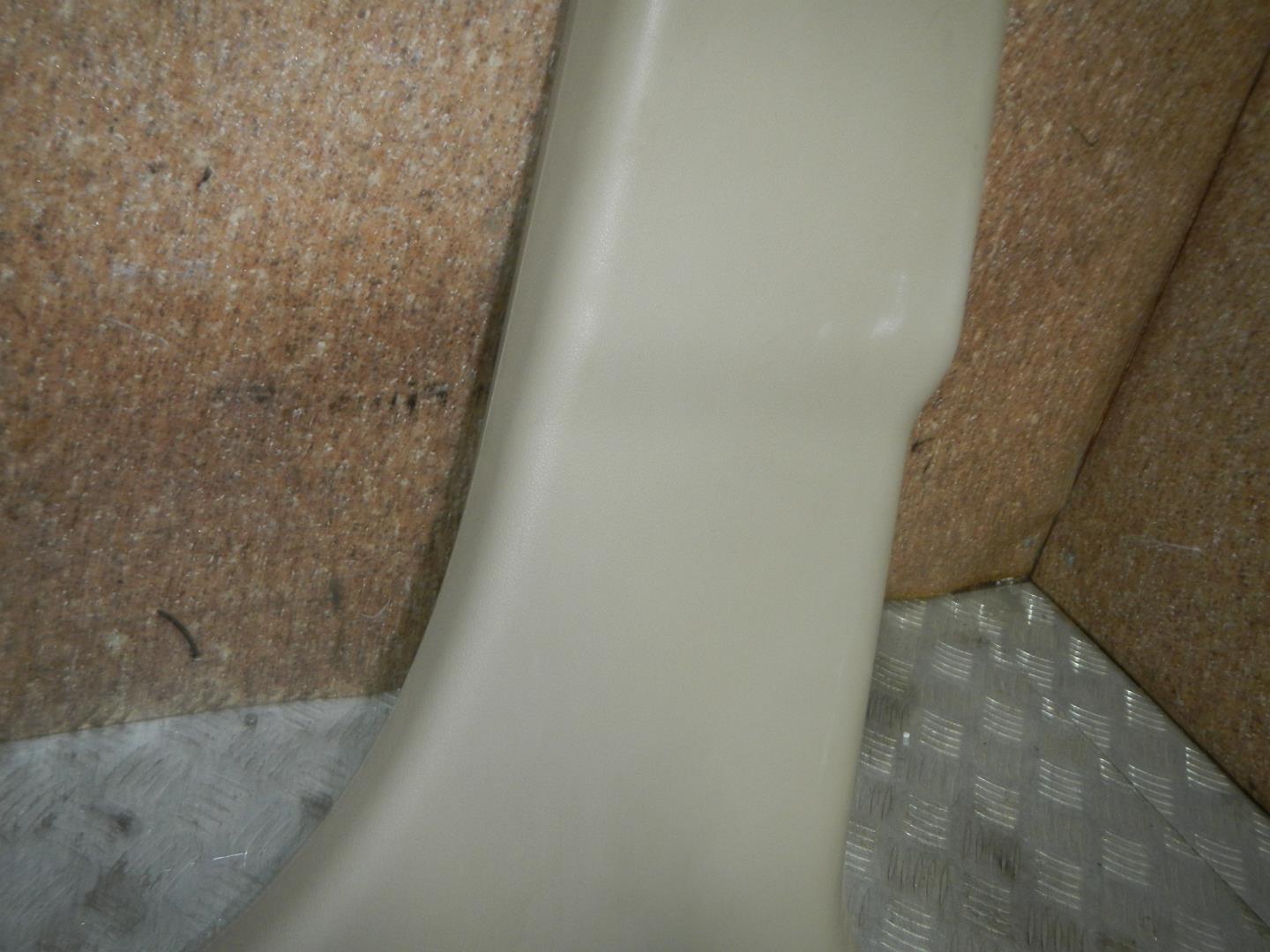 Обшивка стойки