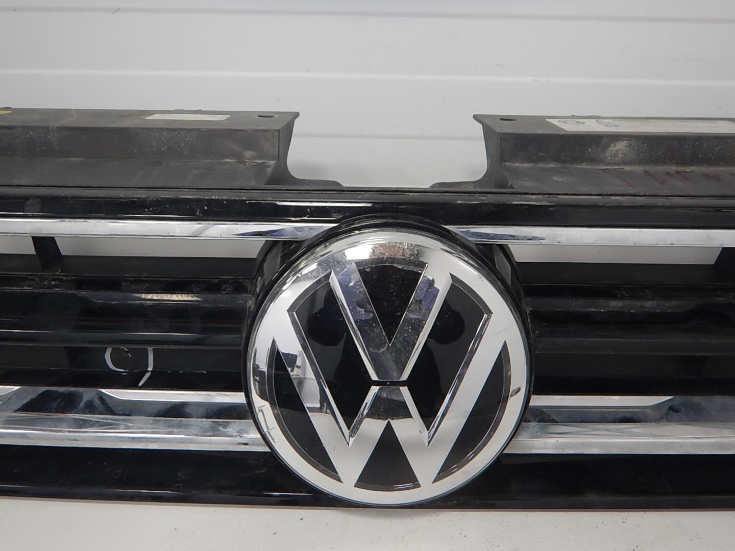 Решетка радиатора