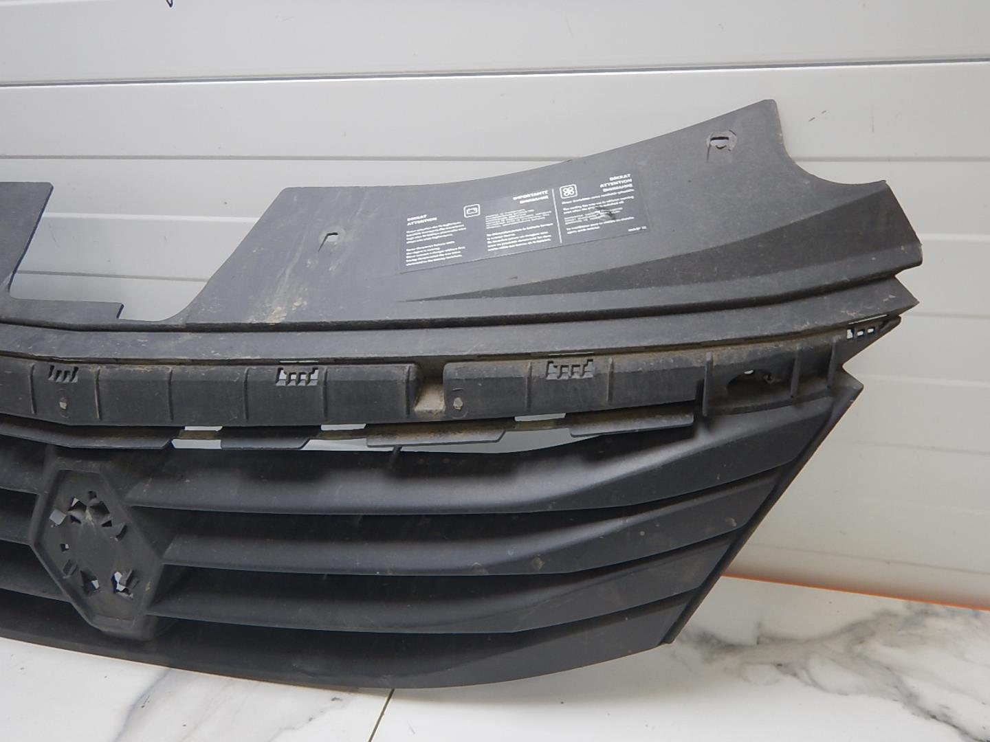 Решетка радиатора