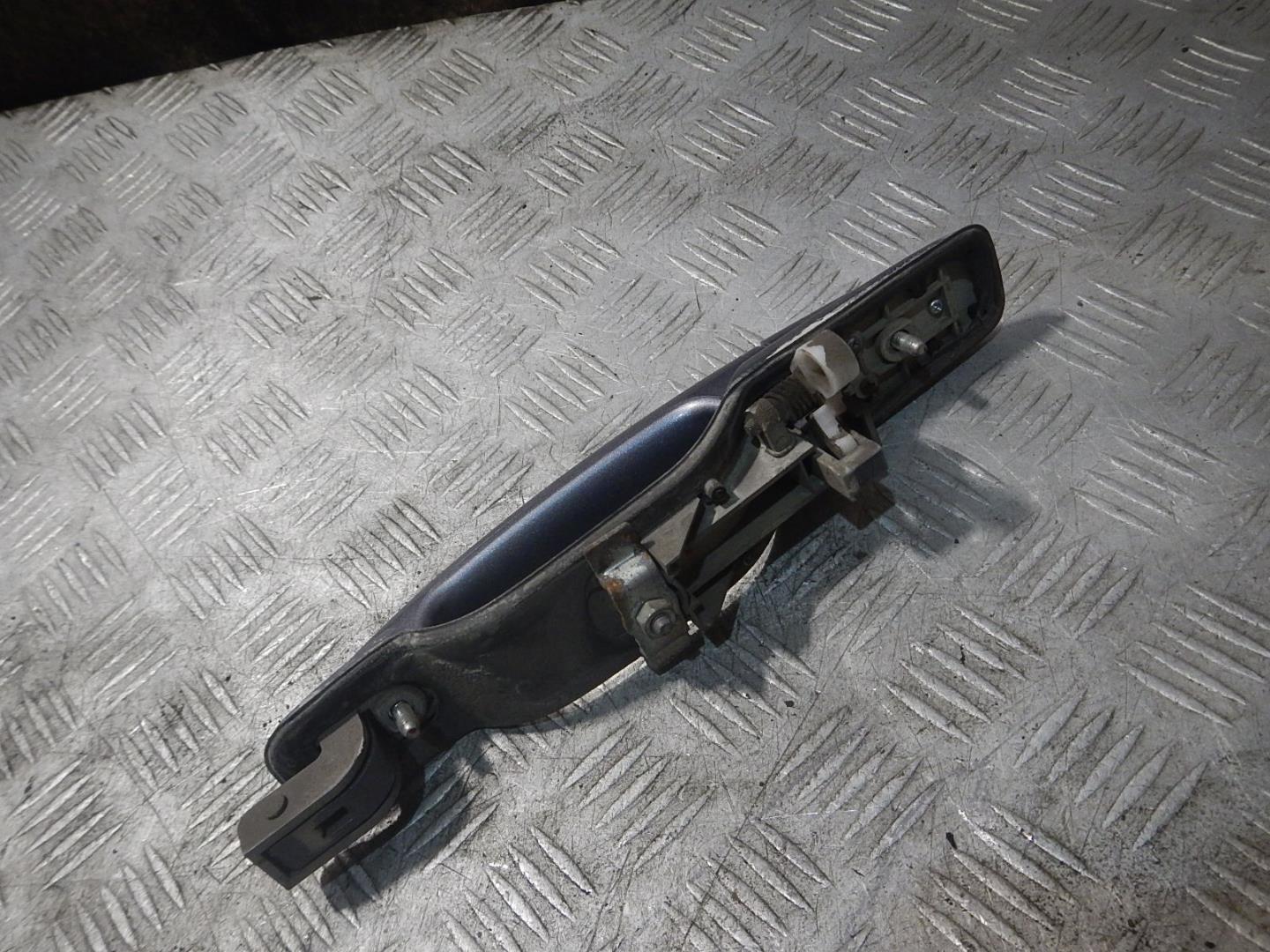 Ручка двери задней наружная правая