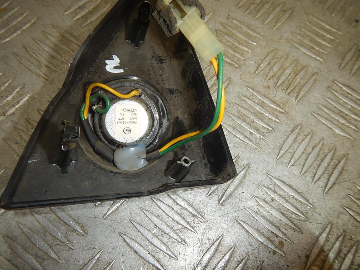 Крышка зеркала внутренняя правая