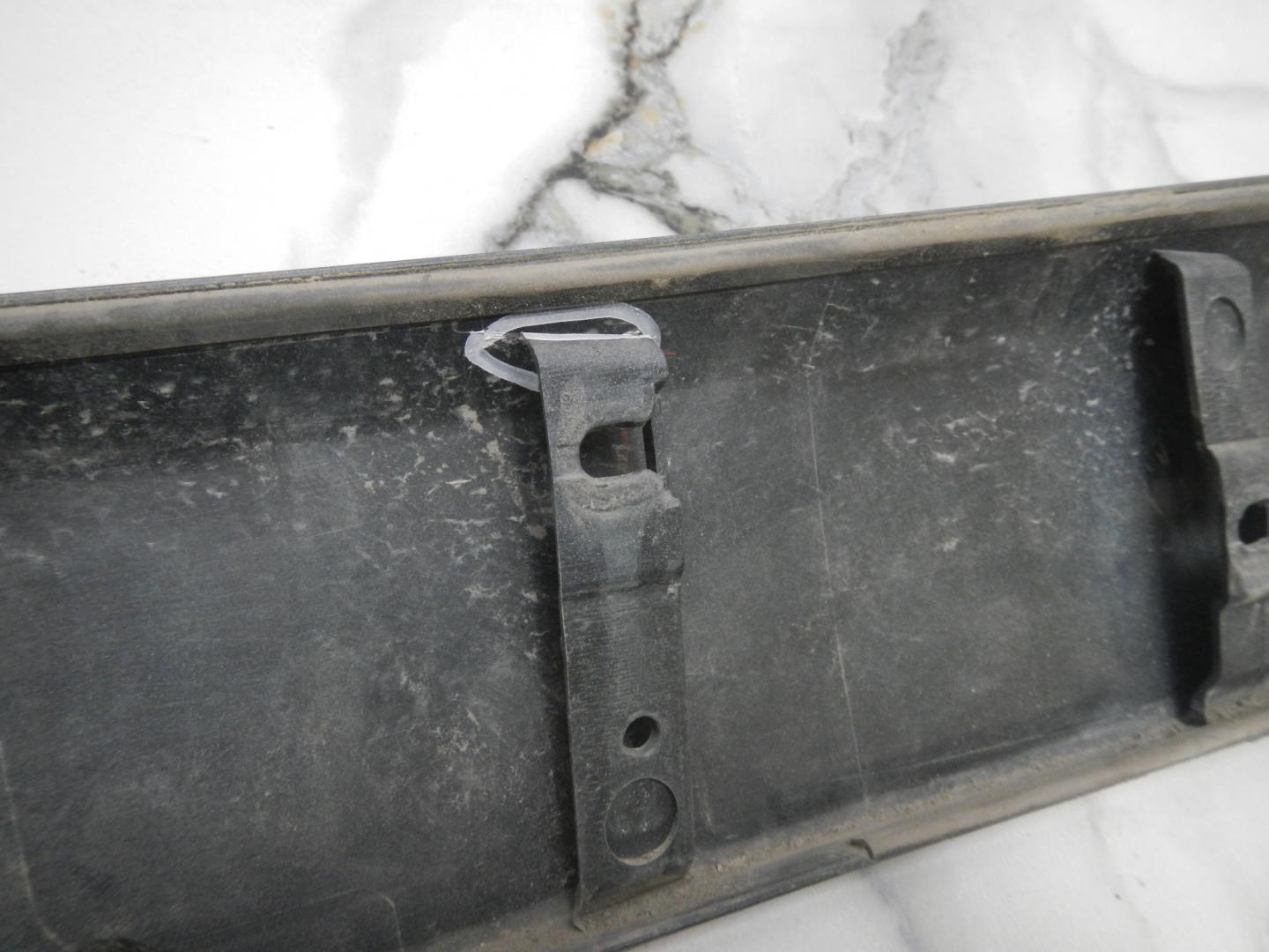 Накладка двери багажника