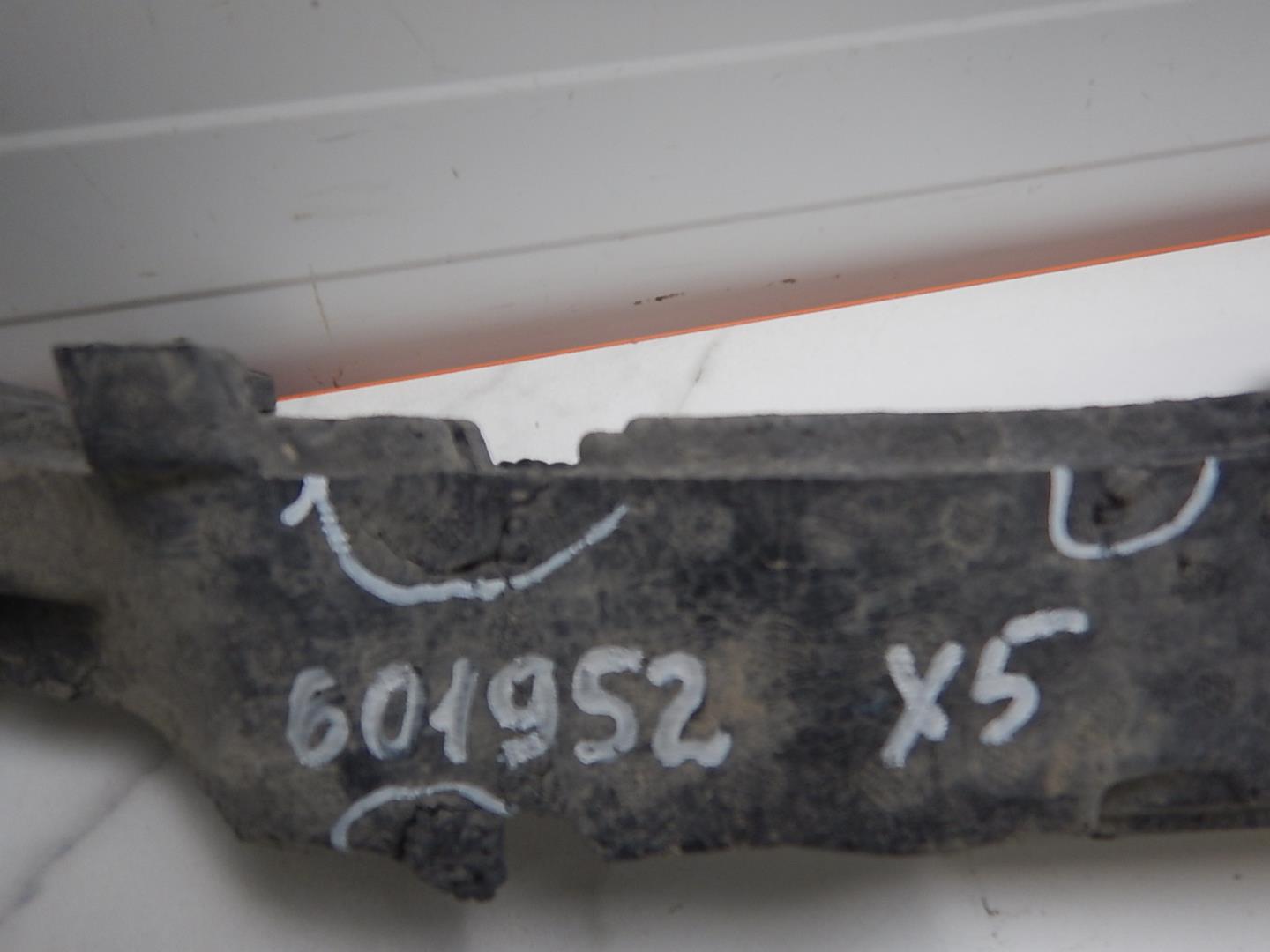 Наполнитель переднего бампера