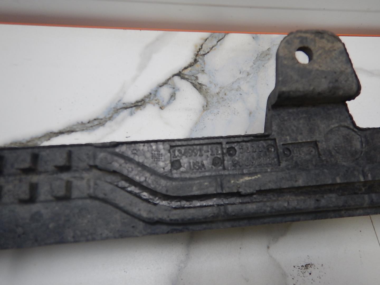 Наполнитель переднего бампера