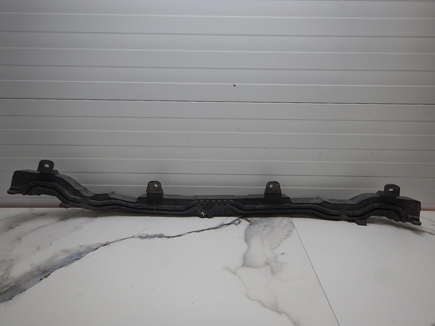 Наполнитель переднего бампера